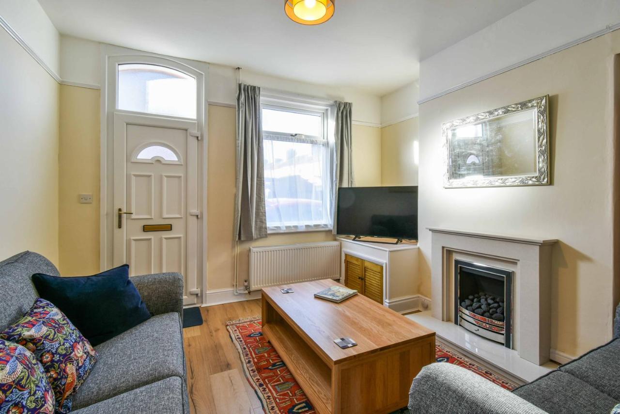 Bay Tree Cottage York Esterno foto