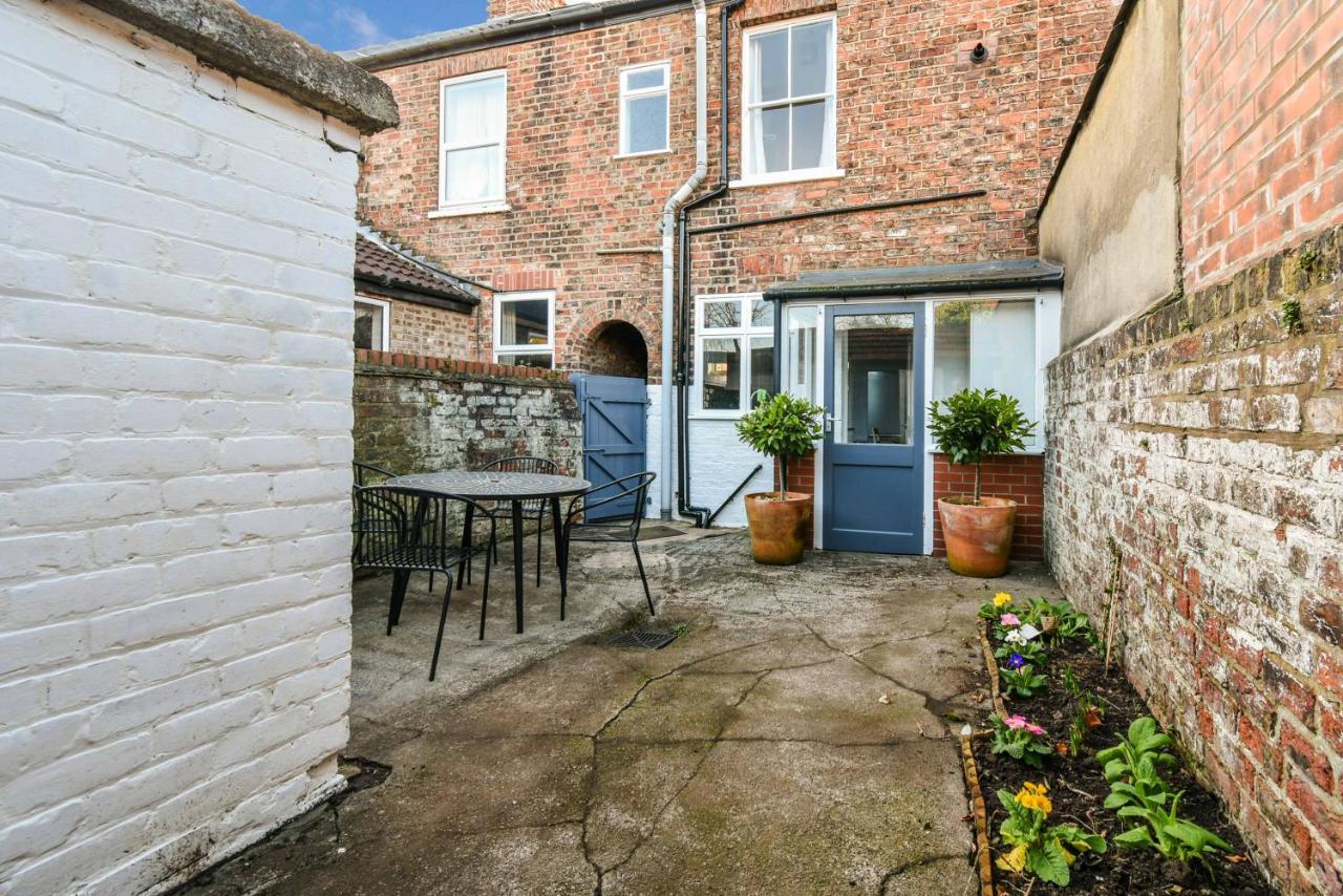 Bay Tree Cottage York Esterno foto